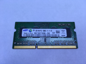 Sodimm DDR3 2048 Mb  PC10600-12800 Б,У